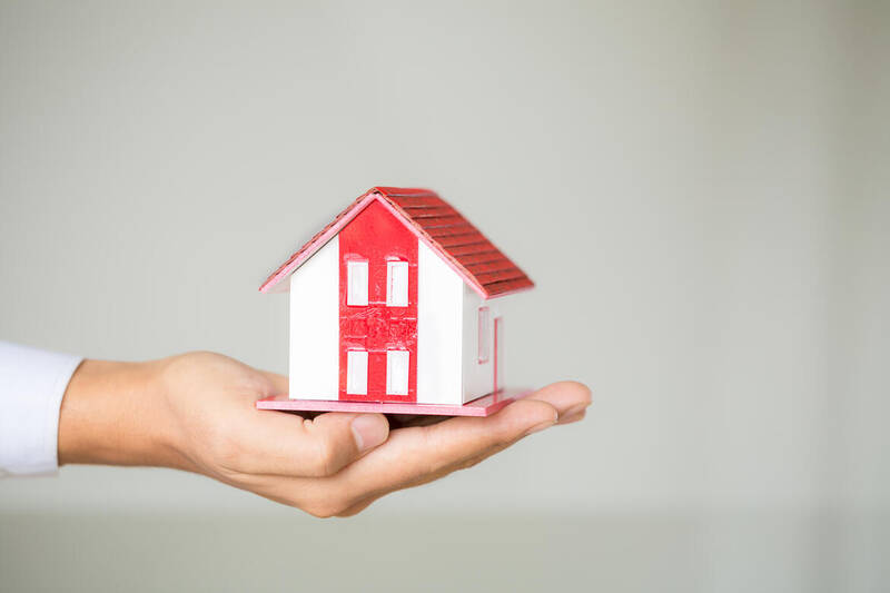 casa su mano